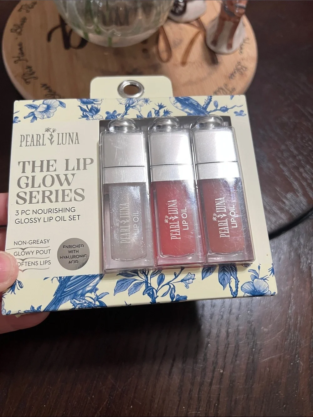 New The Lip Glow Series — 3-Pack Glossy Lip Oil Set (White, Pink, Coral